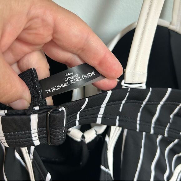 Disney The Nightmare Before Christmas Jack Skellington One-Piece Swimsuit Sz 1X - Picture 10 of 14